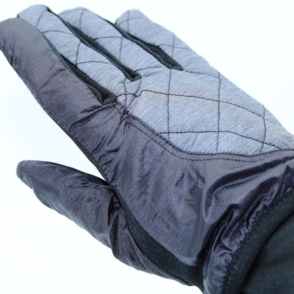 isotoner Women's Black Gray Quilted Glove